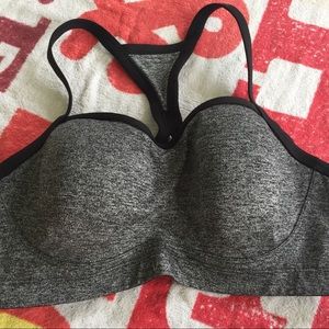 VS Sports bra Sz 34DD